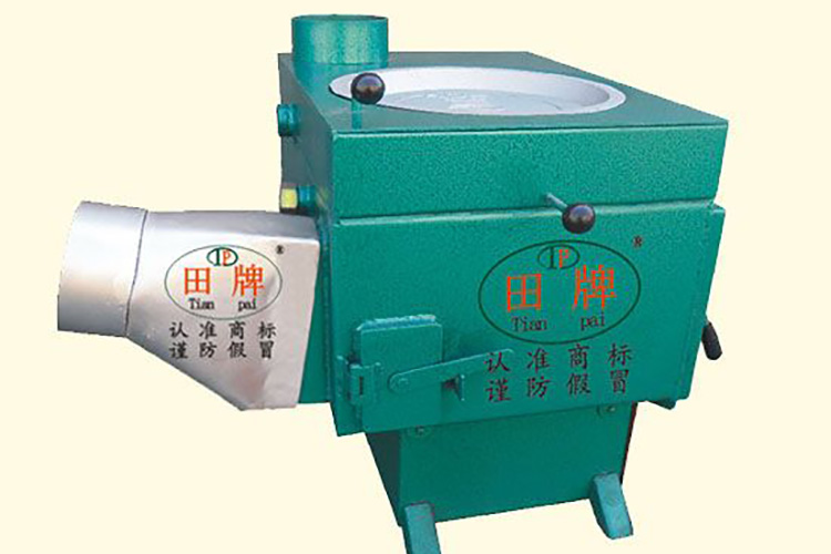 轉(zhuǎn)火式通炕節(jié)煤暖炊三用爐